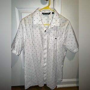 Travis Matthews white short sleeve button-down shirt with gray pattern, size m